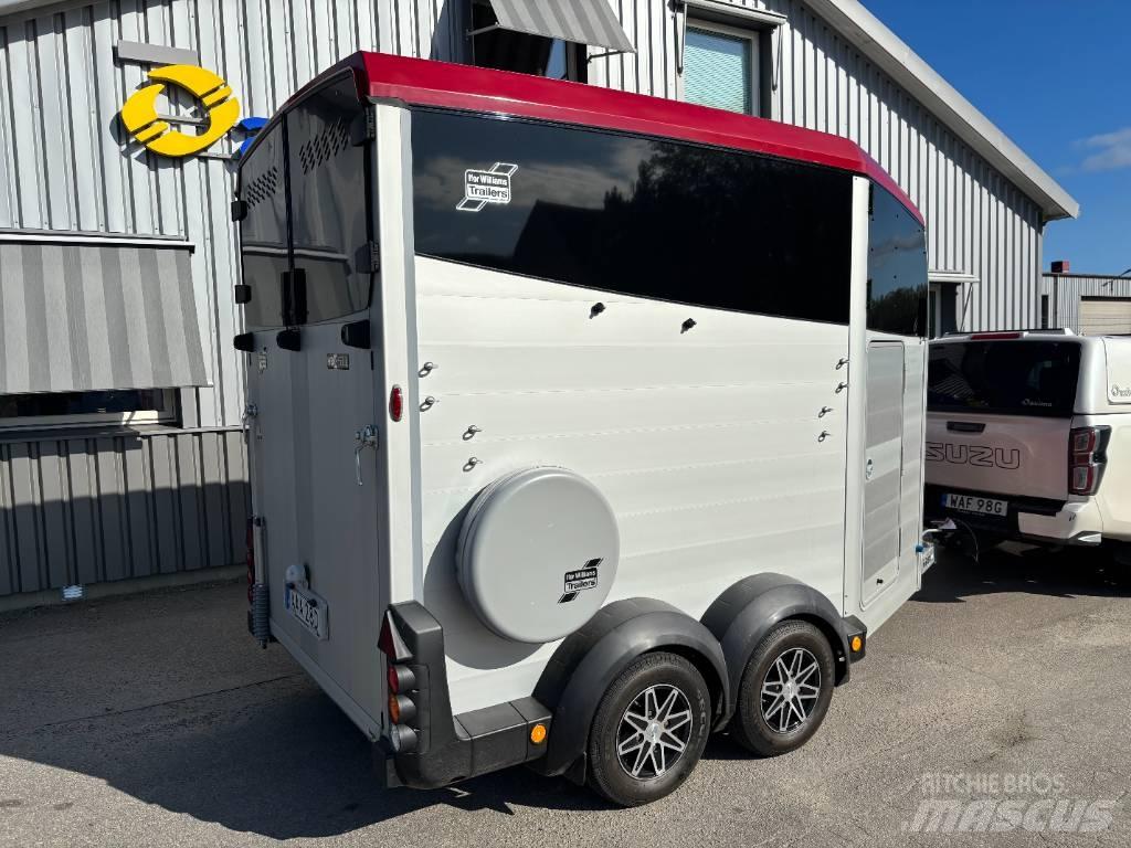 Ifor Williams HBX511 Gyvulių pervežimo priekabos