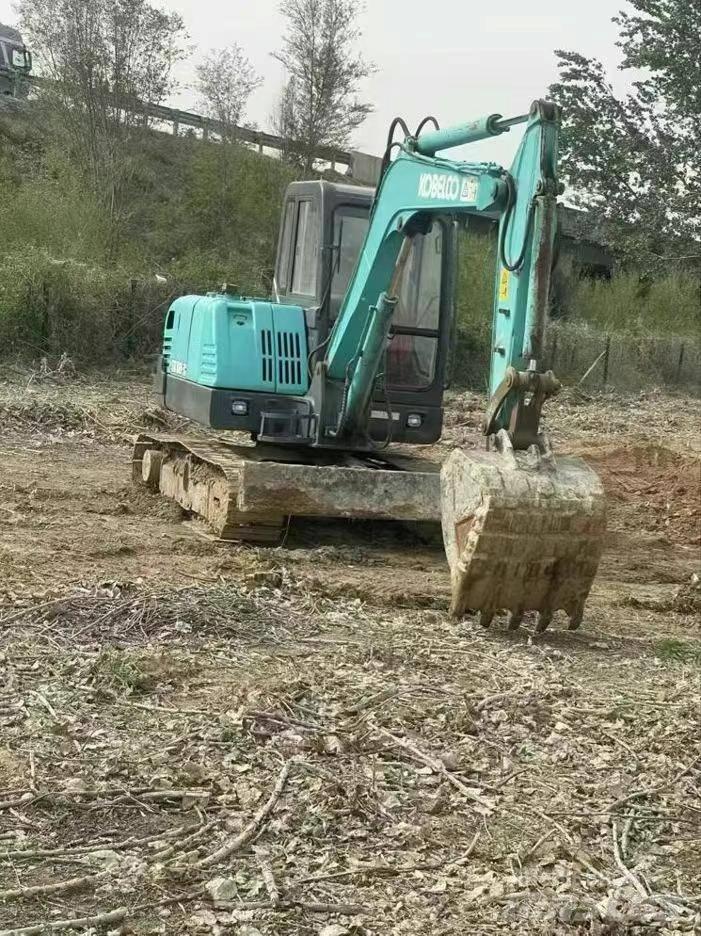 Kobelco SK60 Vikšriniai ekskavatoriai