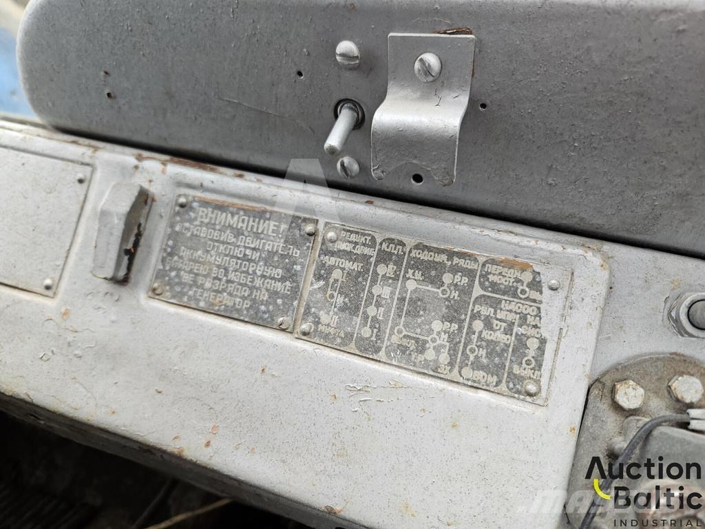  Onbekend T-157K Traktoriai