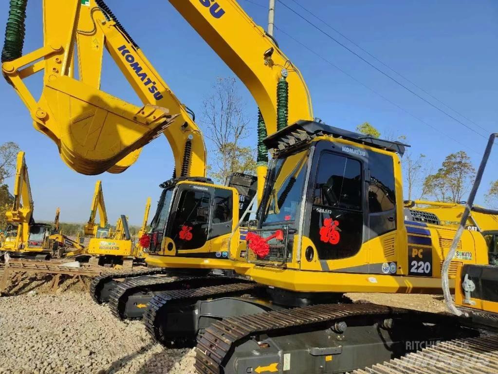 Komatsu PC 220-8 Vikšriniai ekskavatoriai