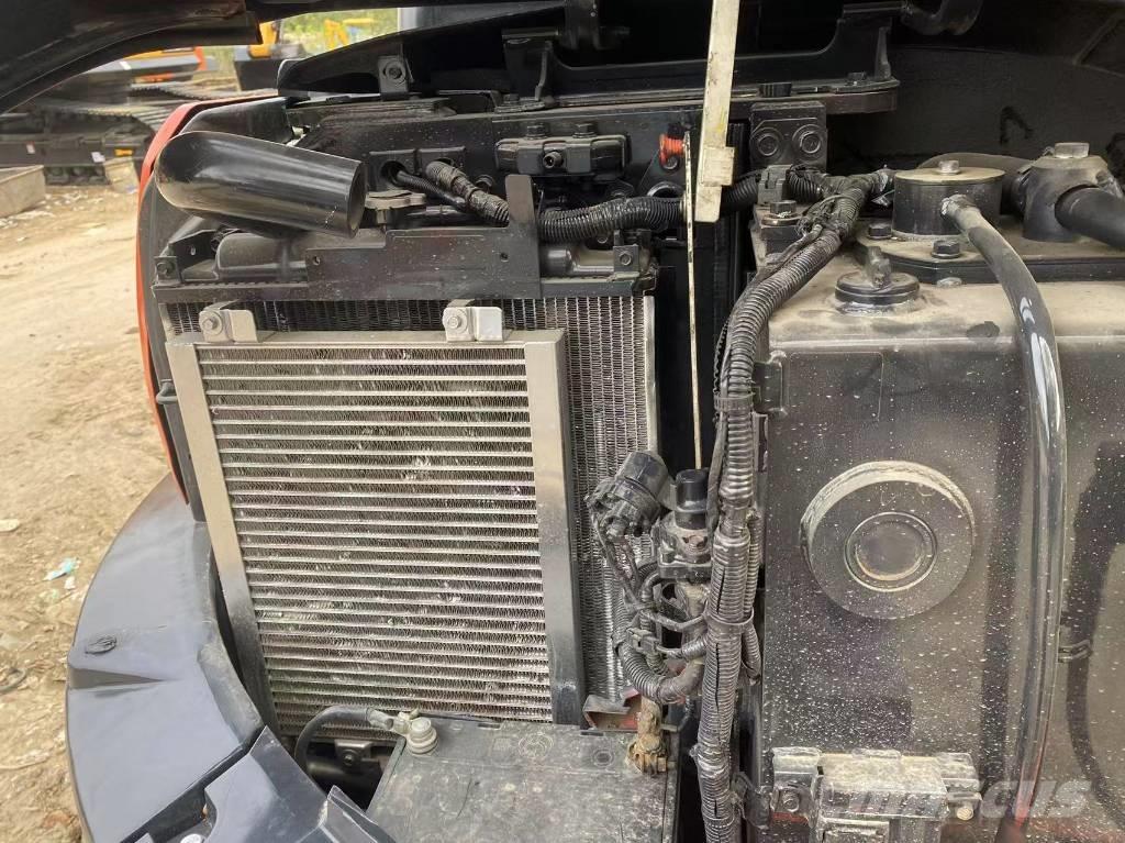 Kubota 155 Vikšriniai ekskavatoriai