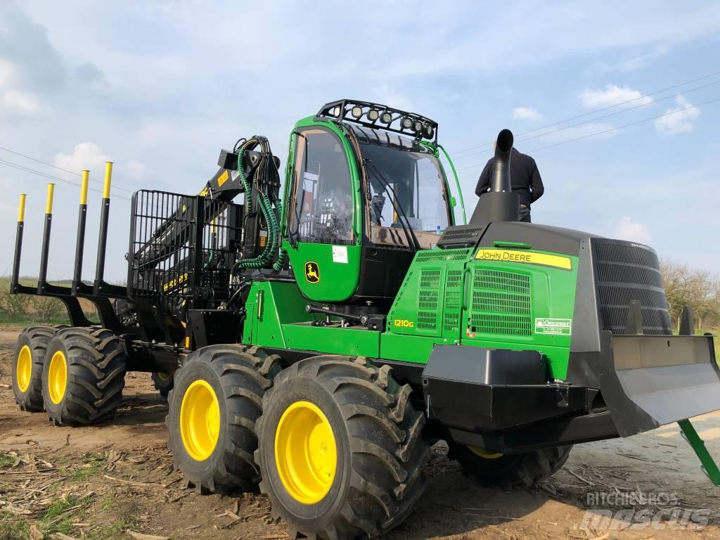 John Deere 1210 G Naudoti miškovežiai (Forvarderiai)