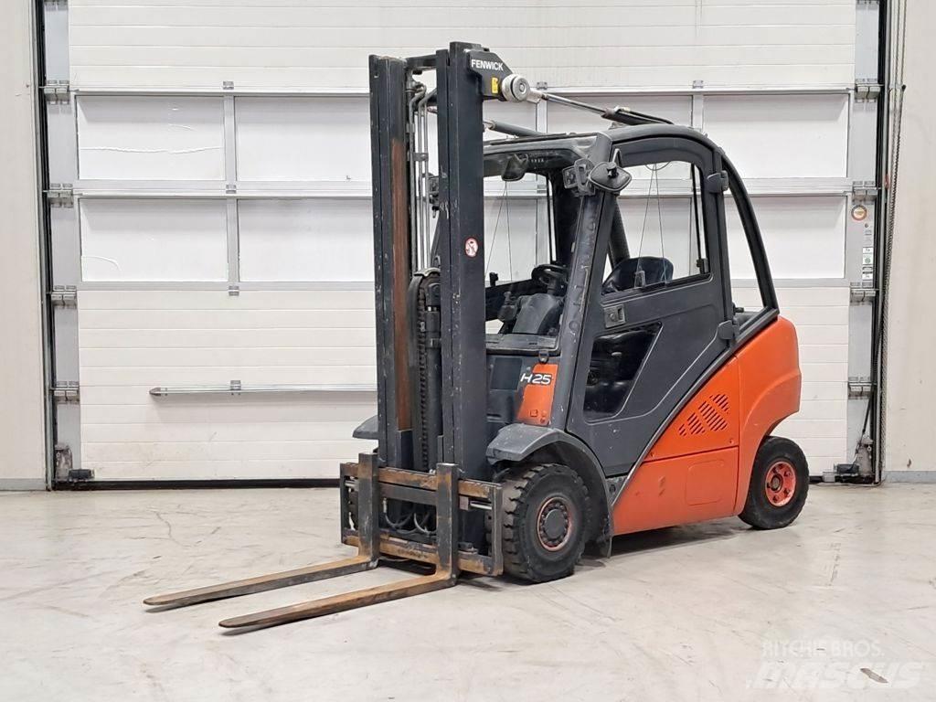 Linde H25D-01 Dyzeliniai krautuvai