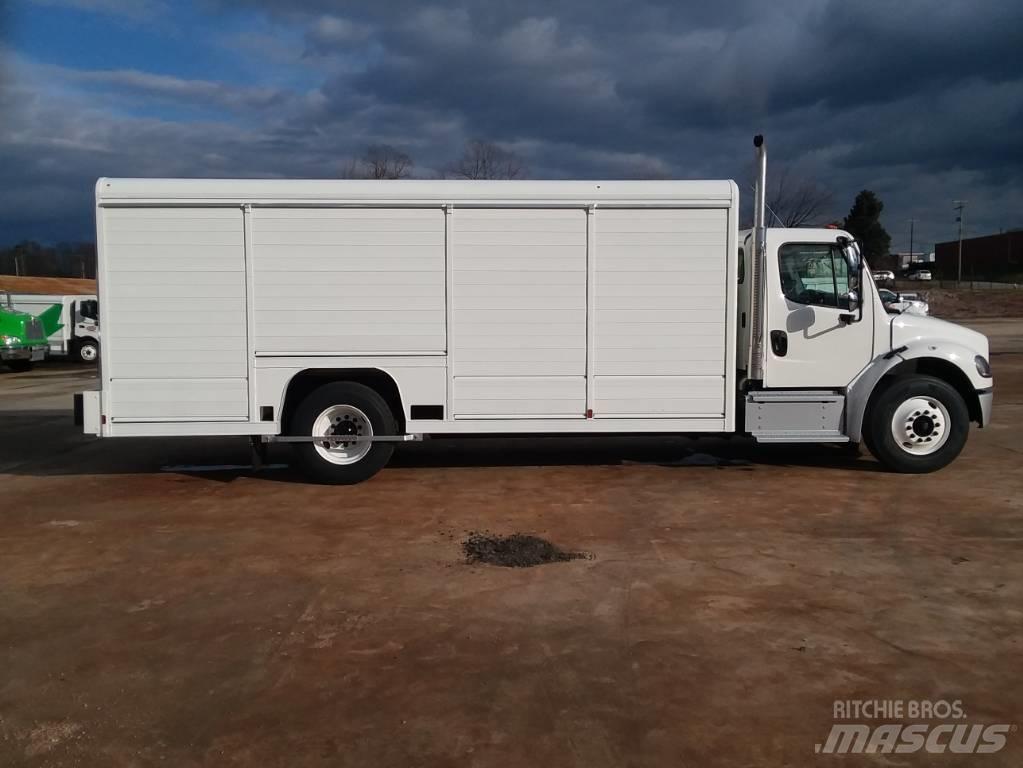 Freightliner M2 Gėrimų tiekimo sunkvežimiai