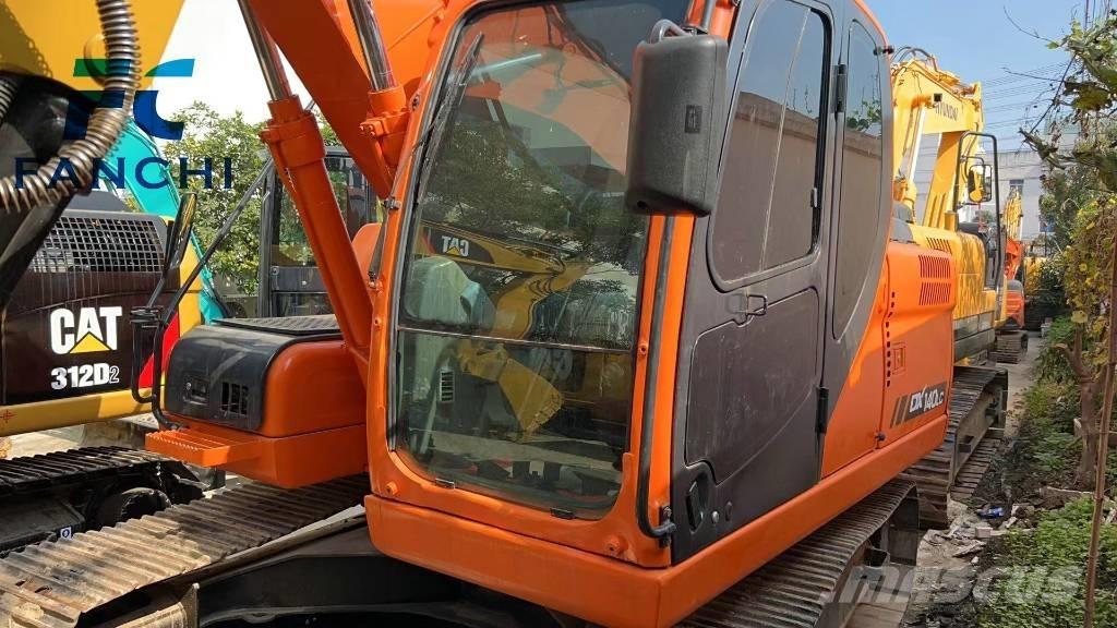 Doosan DX 140 LC Vikšriniai ekskavatoriai