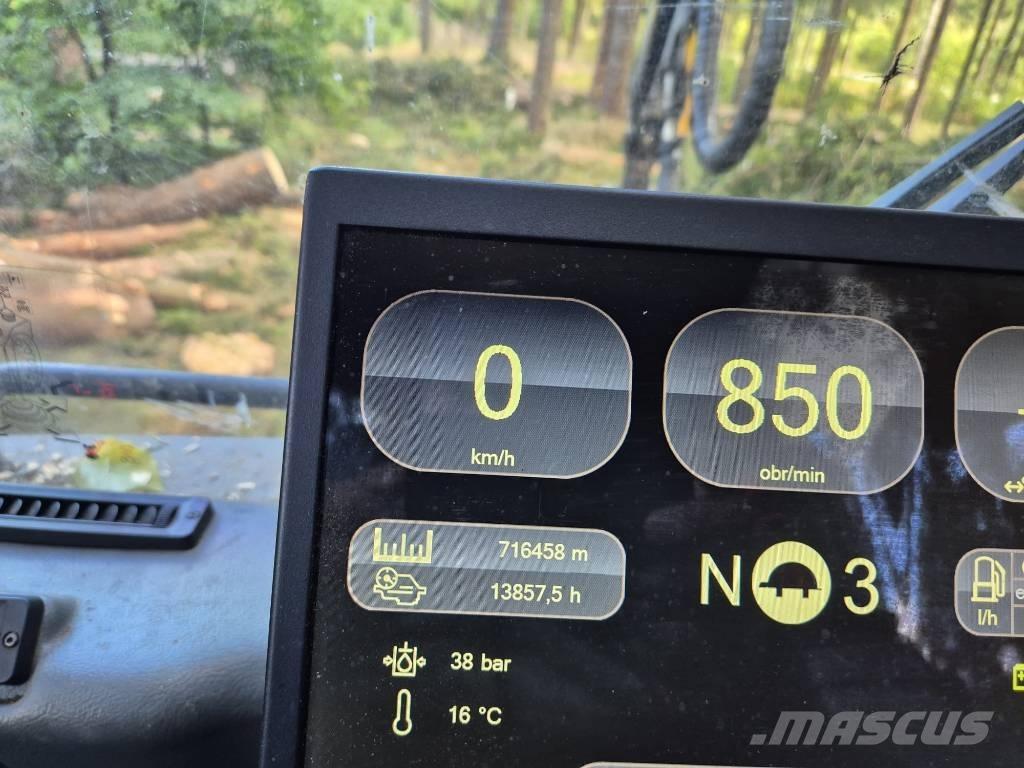 Komatsu 931.1 Miško technika (Harvesteriai)