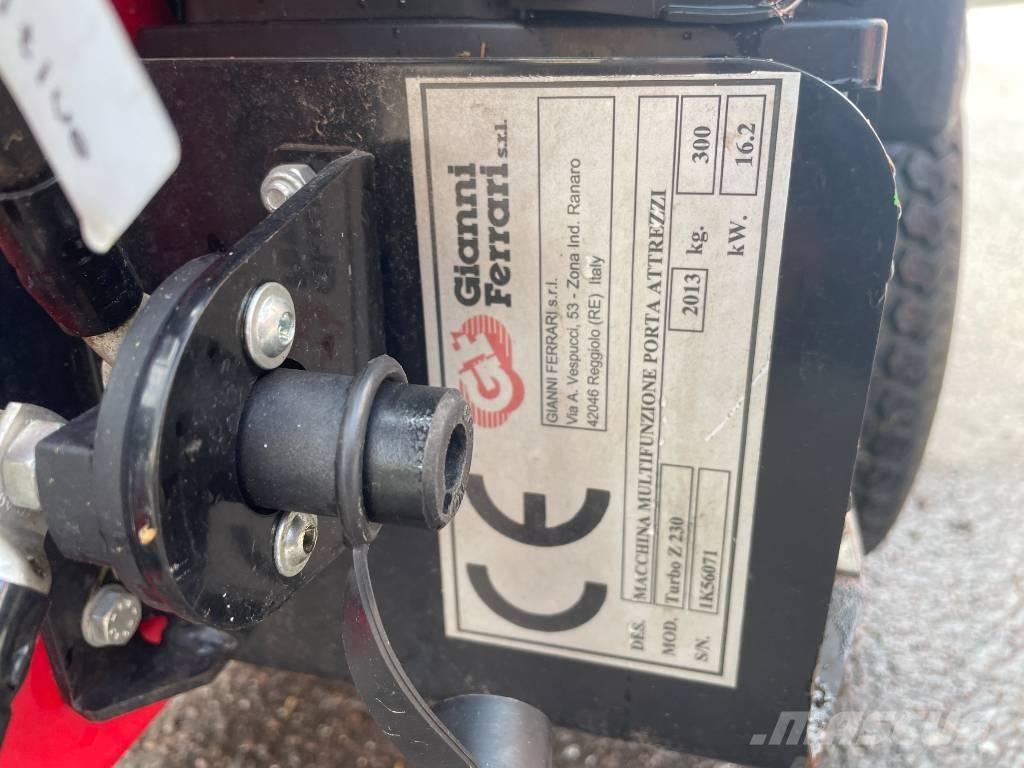 Gianni Ferrari Z230 Žoliapjovės su lankstiniu vairavimo mechanizmu