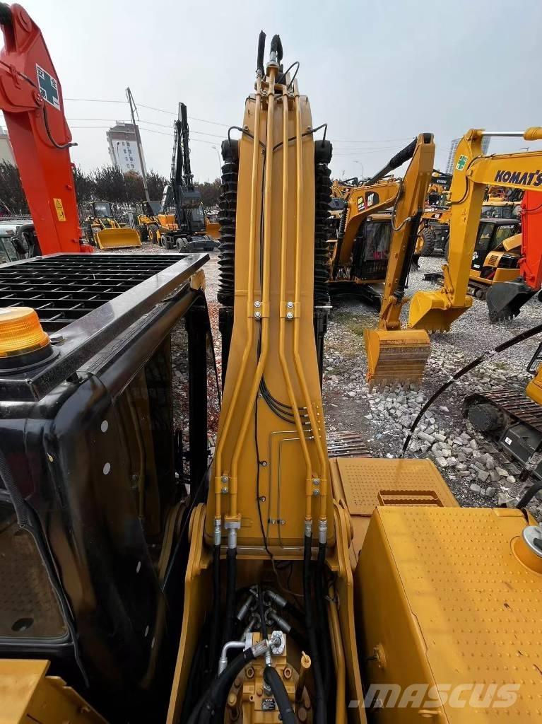 CAT 320GX Vikšriniai ekskavatoriai