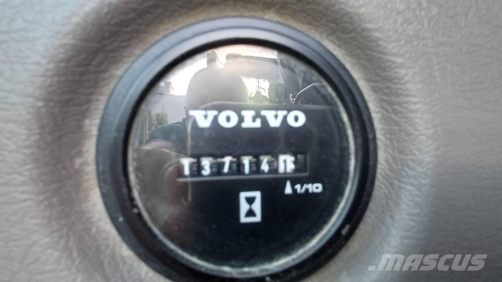 Volvo ECR 88 D Vikšriniai ekskavatoriai