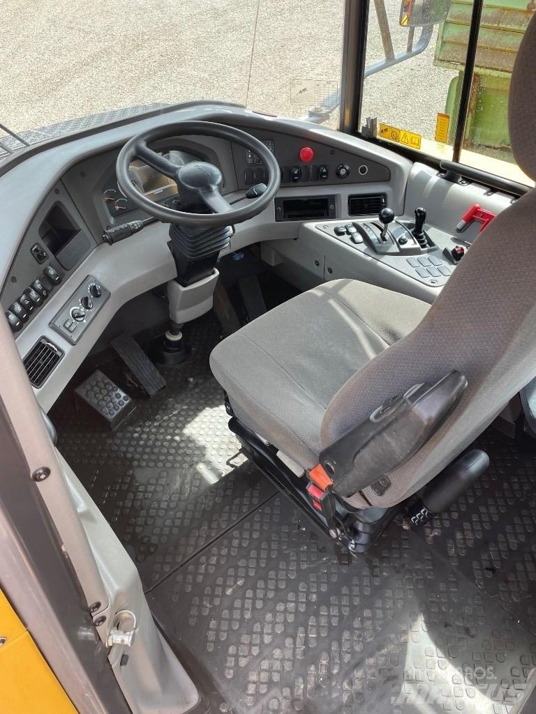 Volvo A30G Karjeriniai savivarčiai