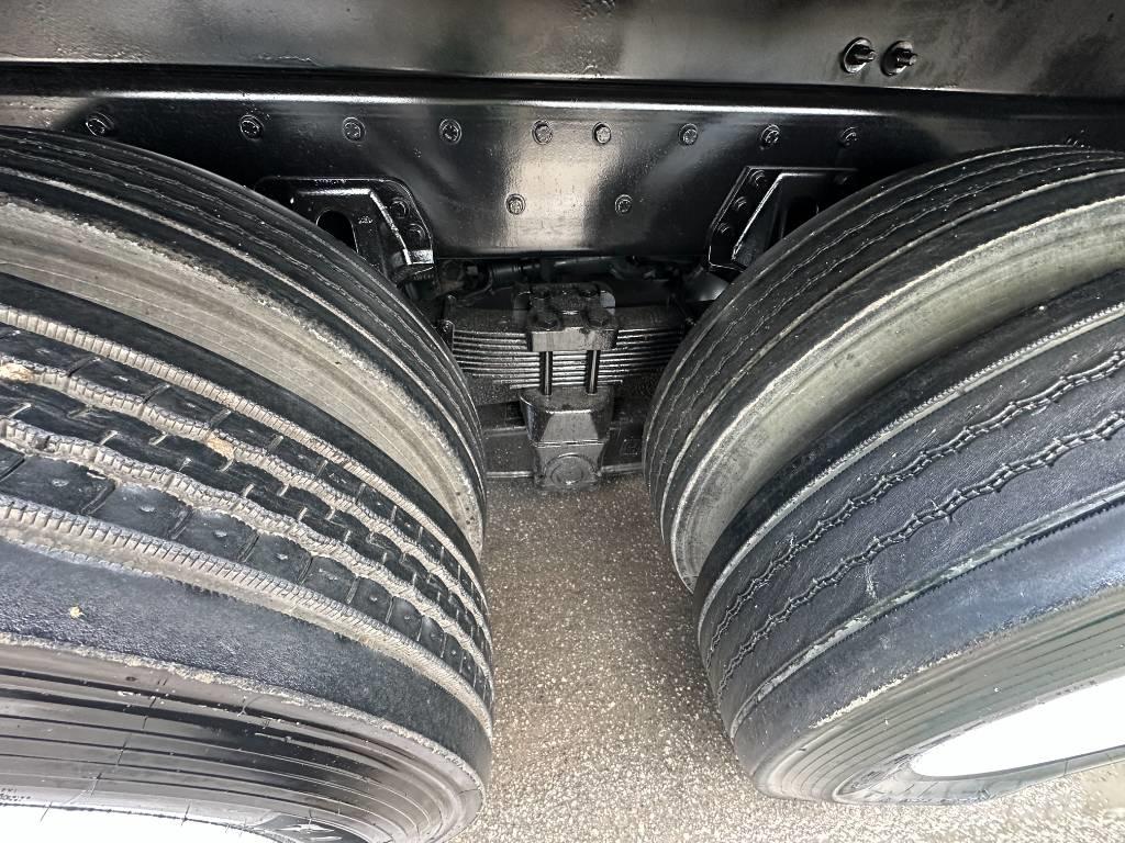 Freightliner M2 Kombinuotos paskirties / vakuuminiai sunkvežimiai