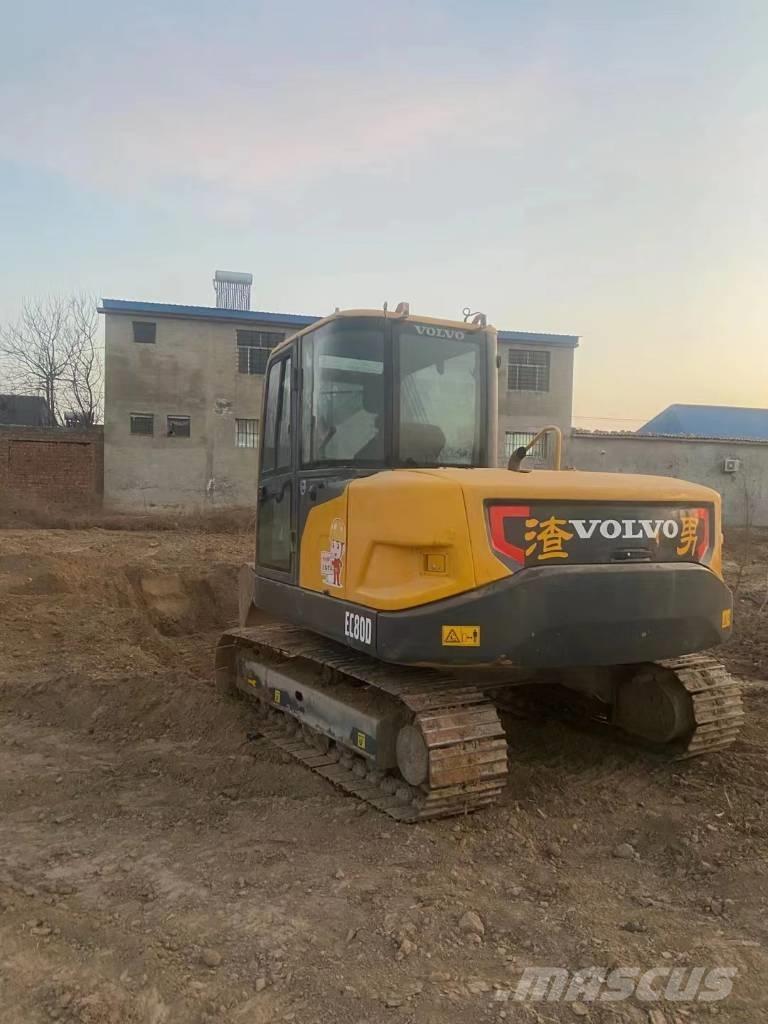 Volvo EC80D Vidutinės galios ekskavatoriai 7-12 t