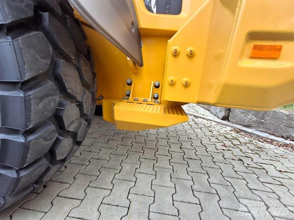 Volvo L 90 H2 Naudoti ratiniai krautuvai