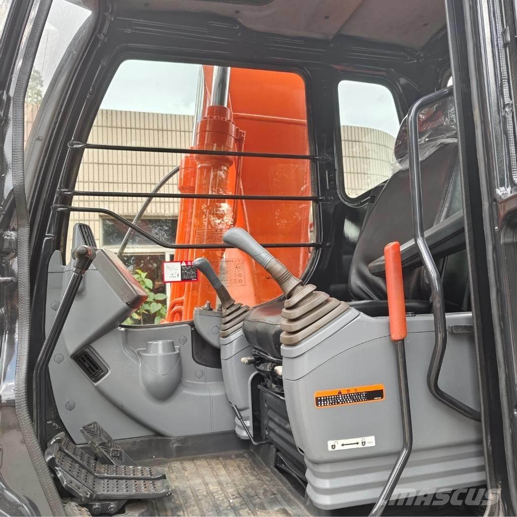 Hitachi ZX 120 Vikšriniai ekskavatoriai