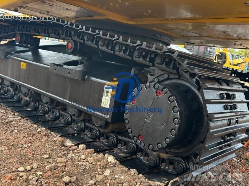 Komatsu PC200-8MO Vikšriniai ekskavatoriai