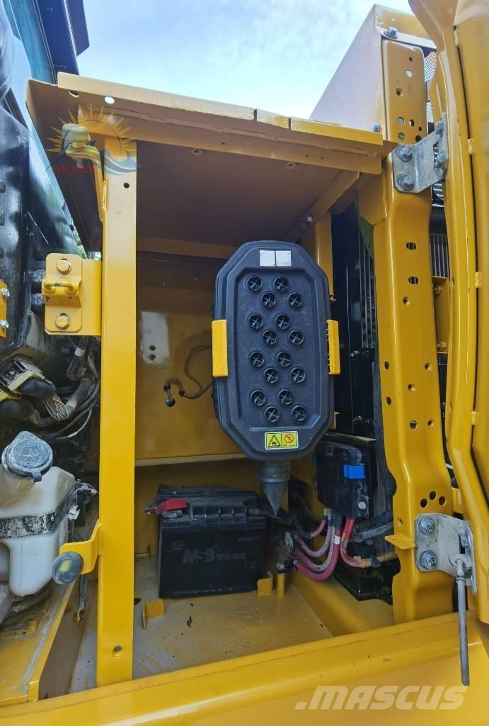 CAT 320 GC Vikšriniai ekskavatoriai