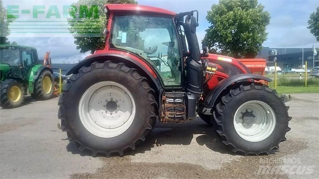 Valtra n174 Traktoriai