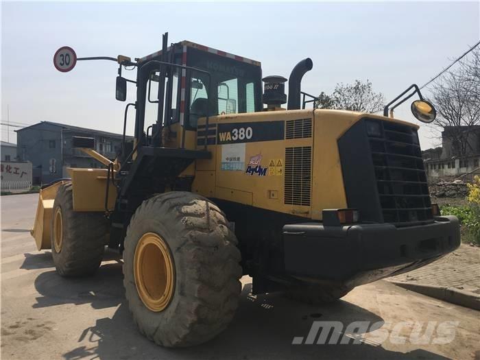 Komatsu WA 380 Naudoti ratiniai krautuvai