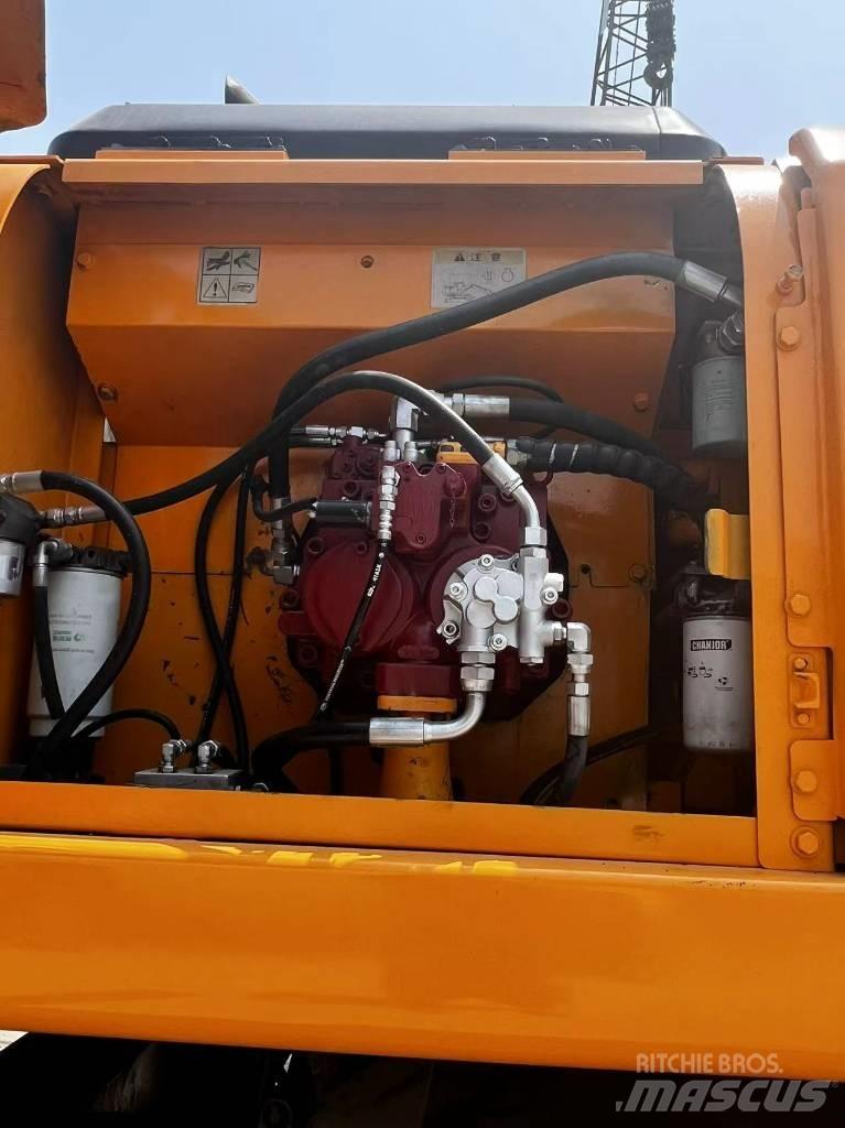 Hyundai R210W-7 Ratiniai ekskavatoriai