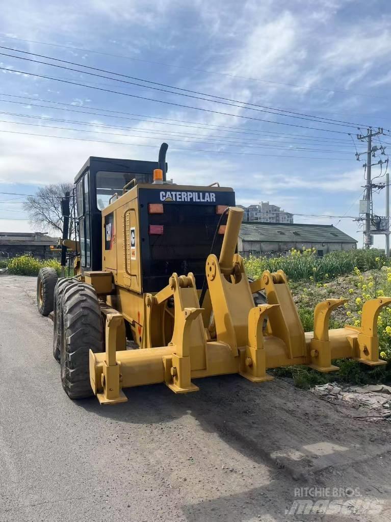 CAT 140 G Greideriai