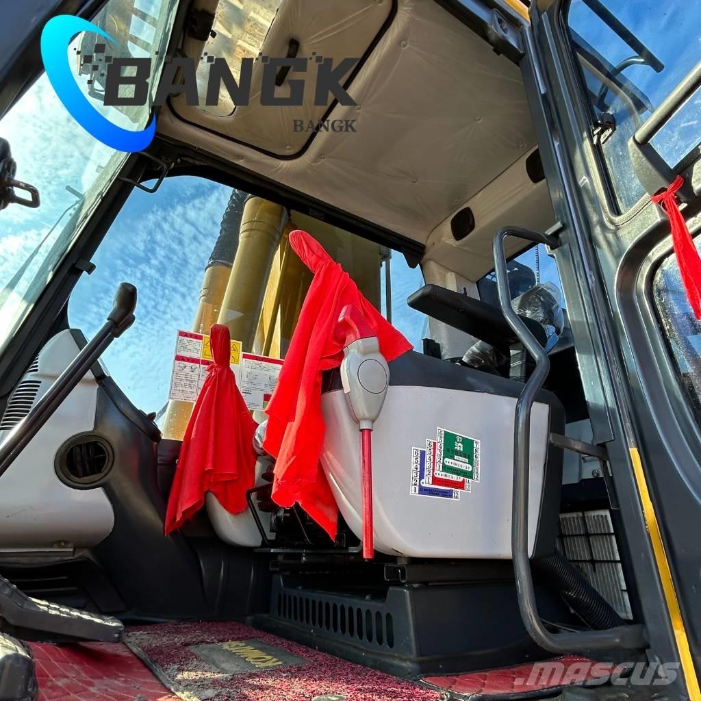 Komatsu PC 220 Vikšriniai ekskavatoriai