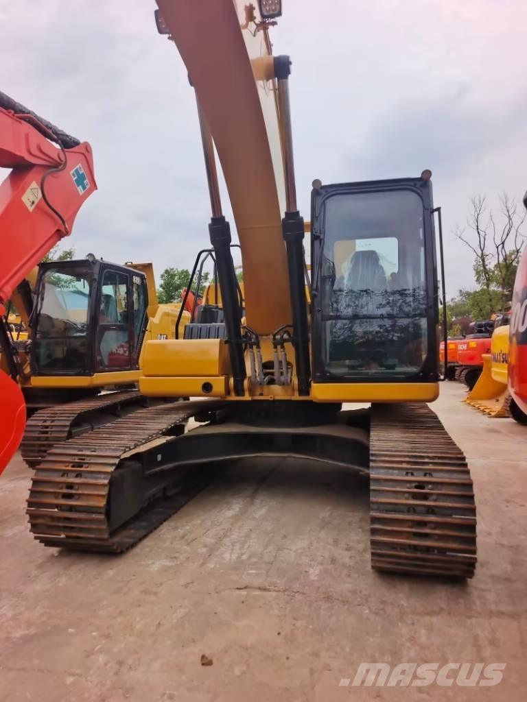 CAT 323 GC Vikšriniai ekskavatoriai