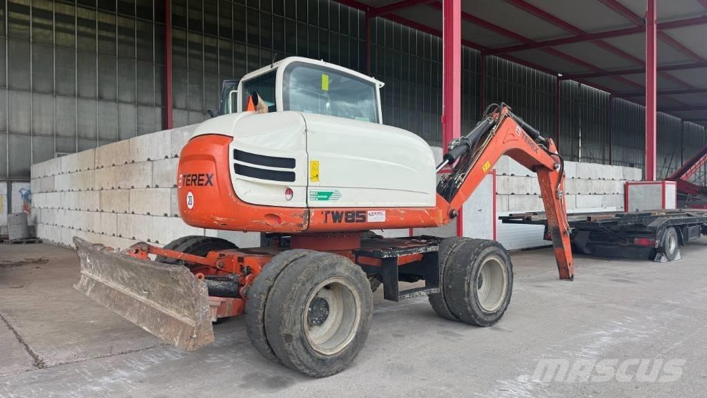 Yanmar TW 85 Ratiniai ekskavatoriai