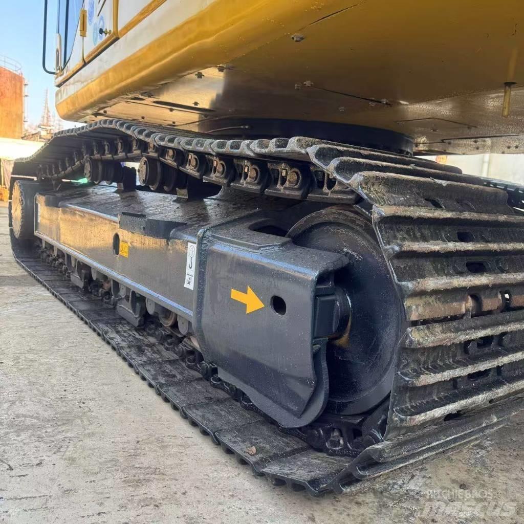 Komatsu PC 300 Vikšriniai ekskavatoriai