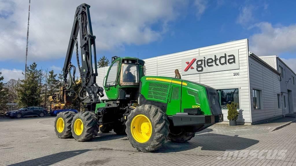 John Deere 1270 E Miško technika (Harvesteriai)