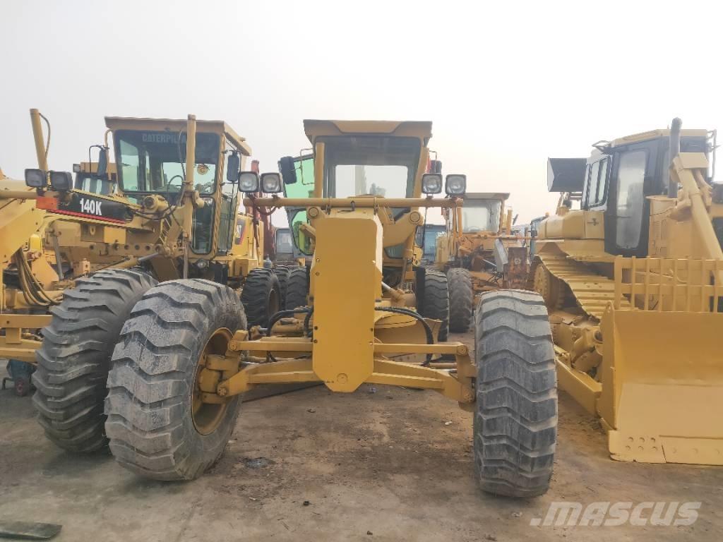 CAT 140K Greideriai