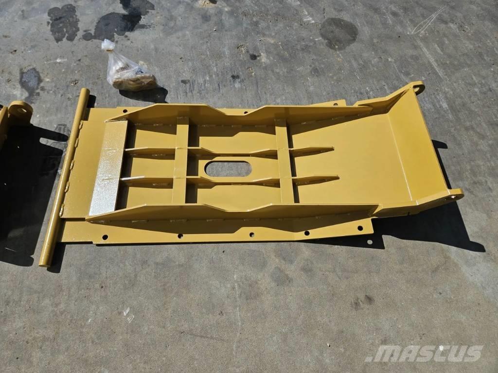 CAT 140M Kiti naudoti statybos komponentai