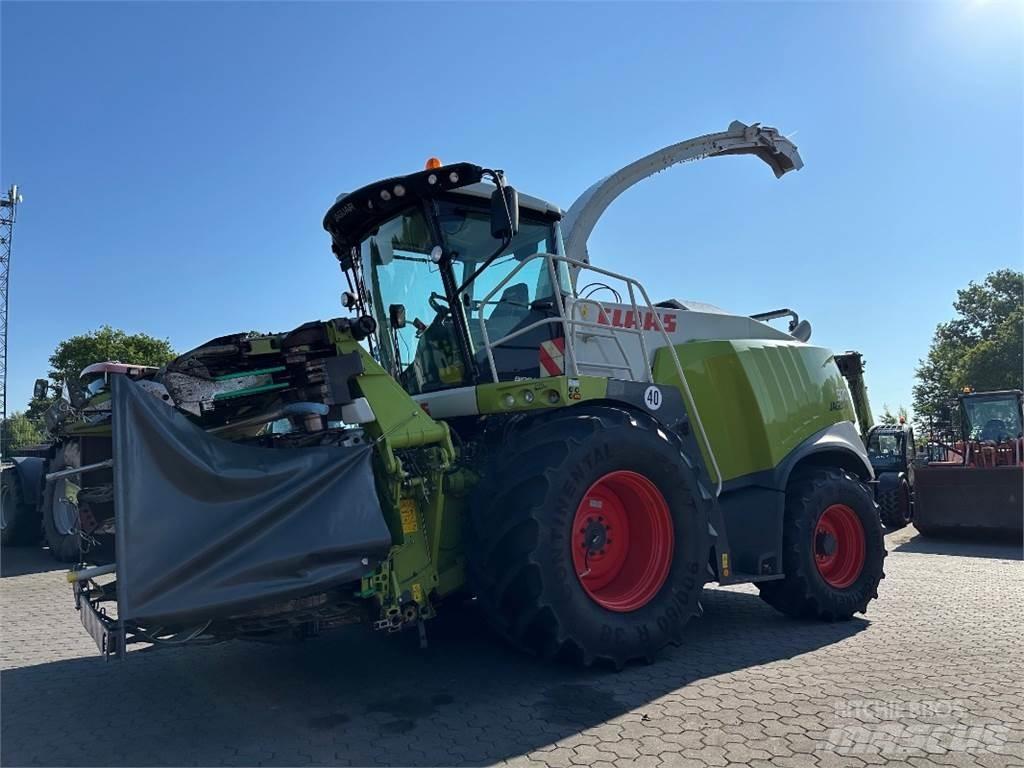 CLAAS Jaguar 970 Pašarų kombainai