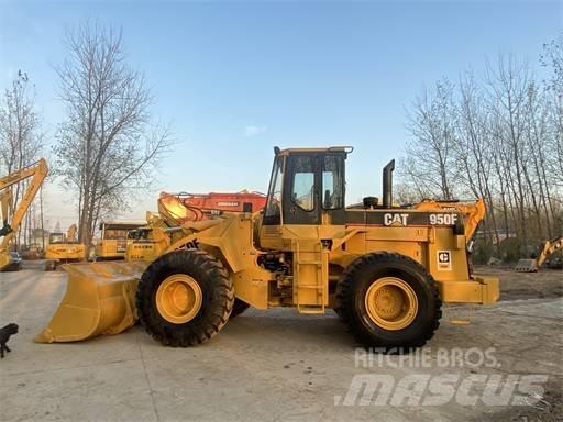 CAT 950 F Naudoti ratiniai krautuvai