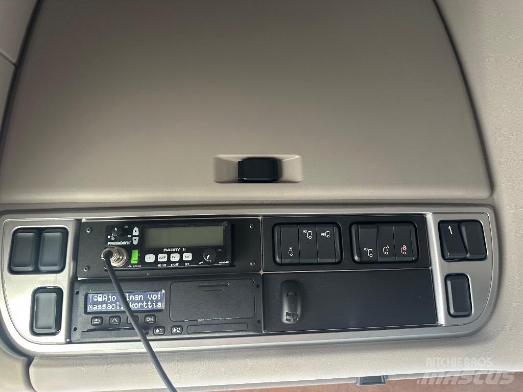 DAF XF 530 Naudoti vilkikai
