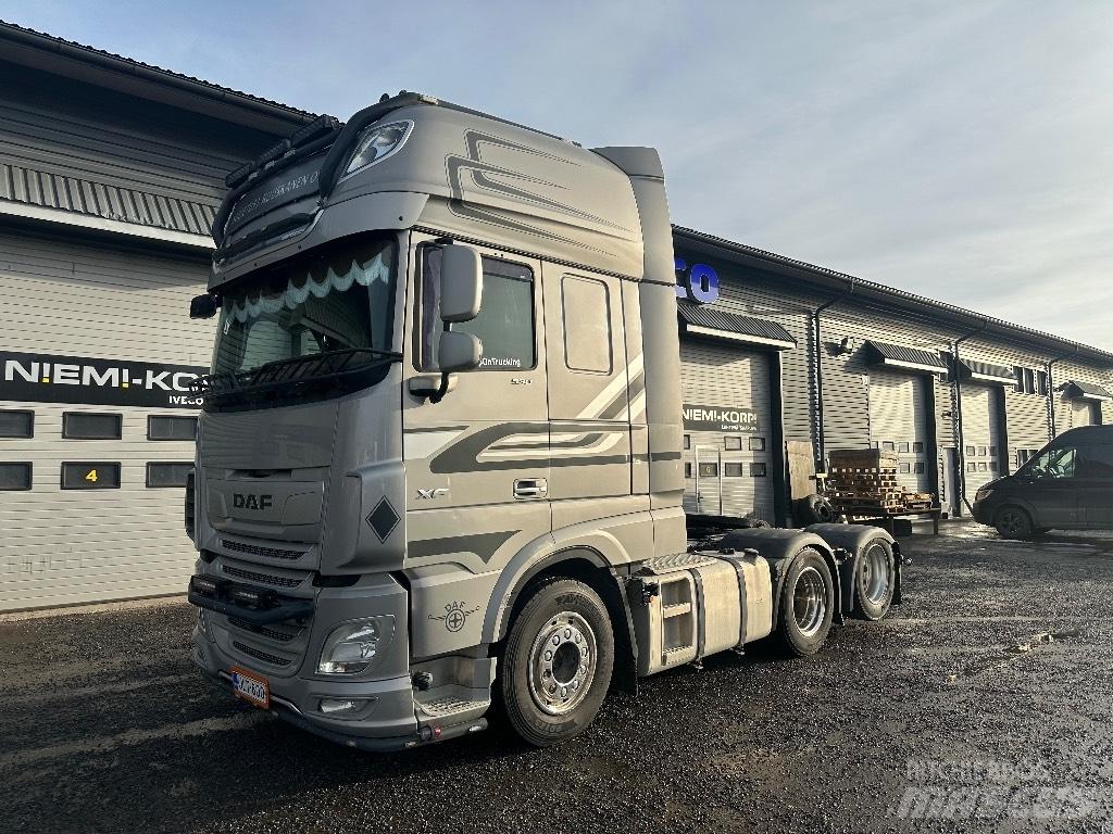 DAF XF 530 Naudoti vilkikai