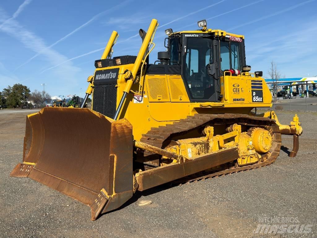 Komatsu D65EX-18 Vikšriniai buldozeriai