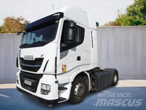 Iveco NP460 Naudoti vilkikai