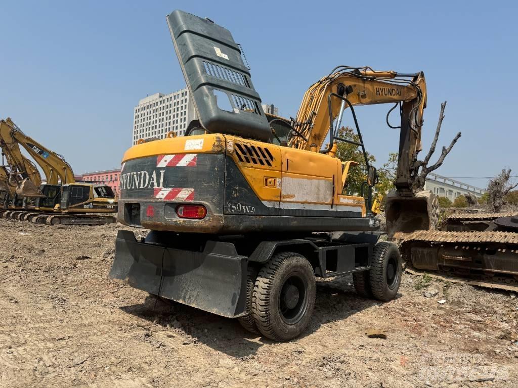 Hyundai R150W-9 Ratiniai ekskavatoriai