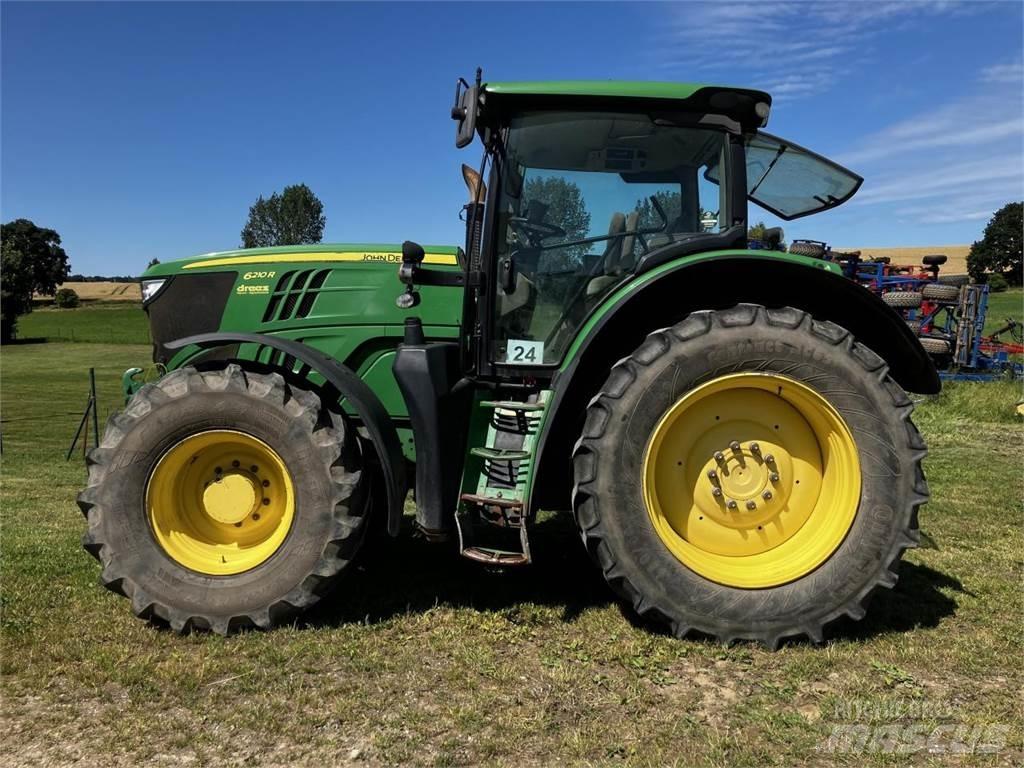 John Deere 6210R Traktoriai