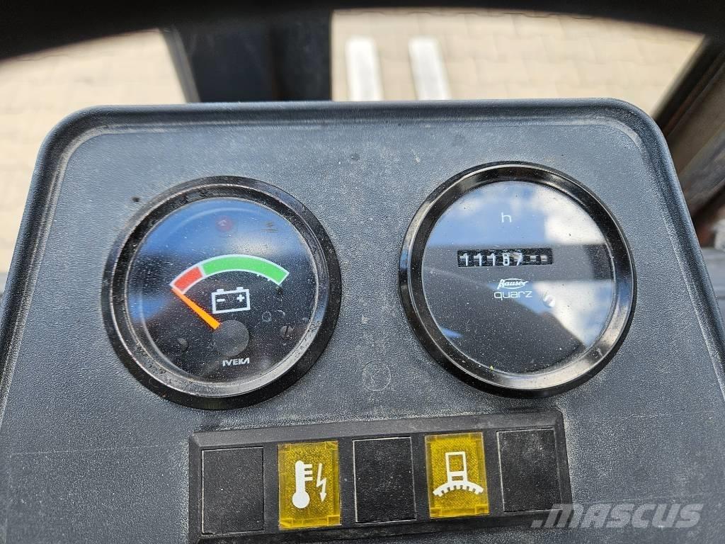 Still R 50-15 Elektriniai šakiniai krautuvai