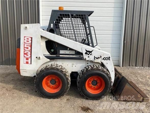 Bobcat 853H Krautuvai su šoniniu pasukimu