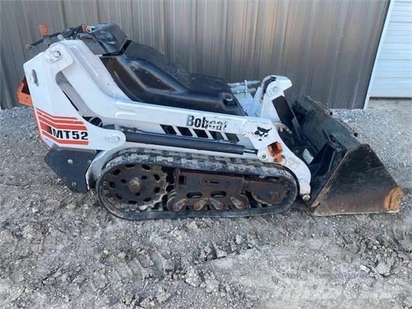 Bobcat MT50 Krautuvai su šoniniu pasukimu