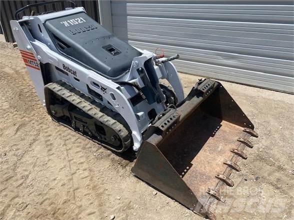 Bobcat MT52 Krautuvai su šoniniu pasukimu