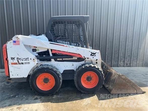 Bobcat S510 Krautuvai su šoniniu pasukimu