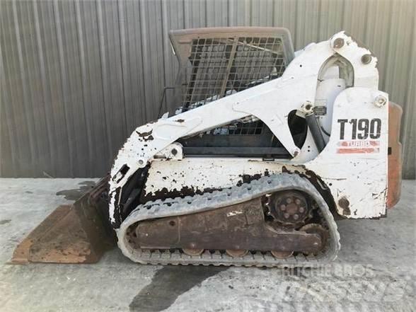 Bobcat T190 Krautuvai su šoniniu pasukimu