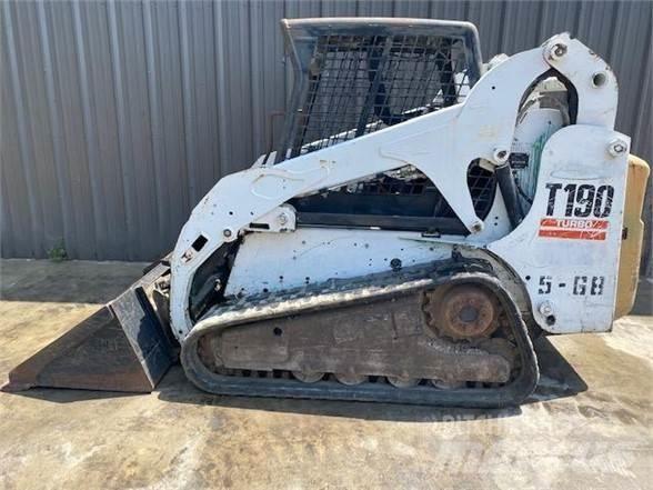 Bobcat T190 Krautuvai su šoniniu pasukimu