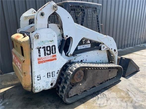 Bobcat T190 Krautuvai su šoniniu pasukimu