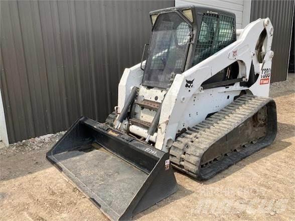 Bobcat T300 Krautuvai su šoniniu pasukimu