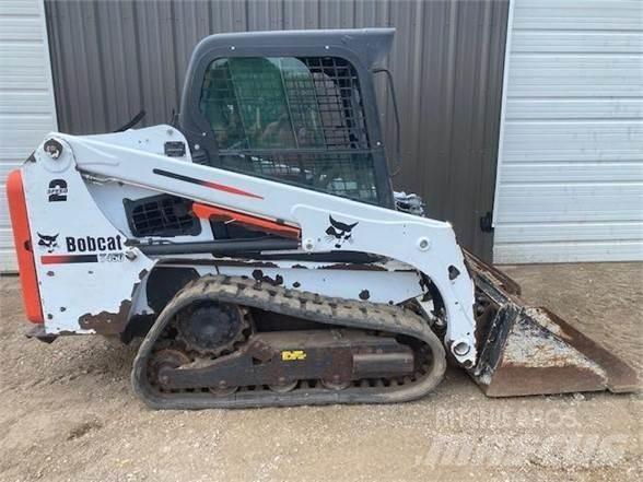 Bobcat T450 Krautuvai su šoniniu pasukimu