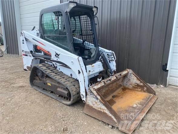 Bobcat T450 Krautuvai su šoniniu pasukimu